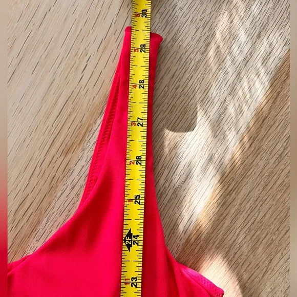 OFFLINE by AERIE Real Me Hugger Tennis Dress with Built-in Shorts Size M - Picture 12 of 12